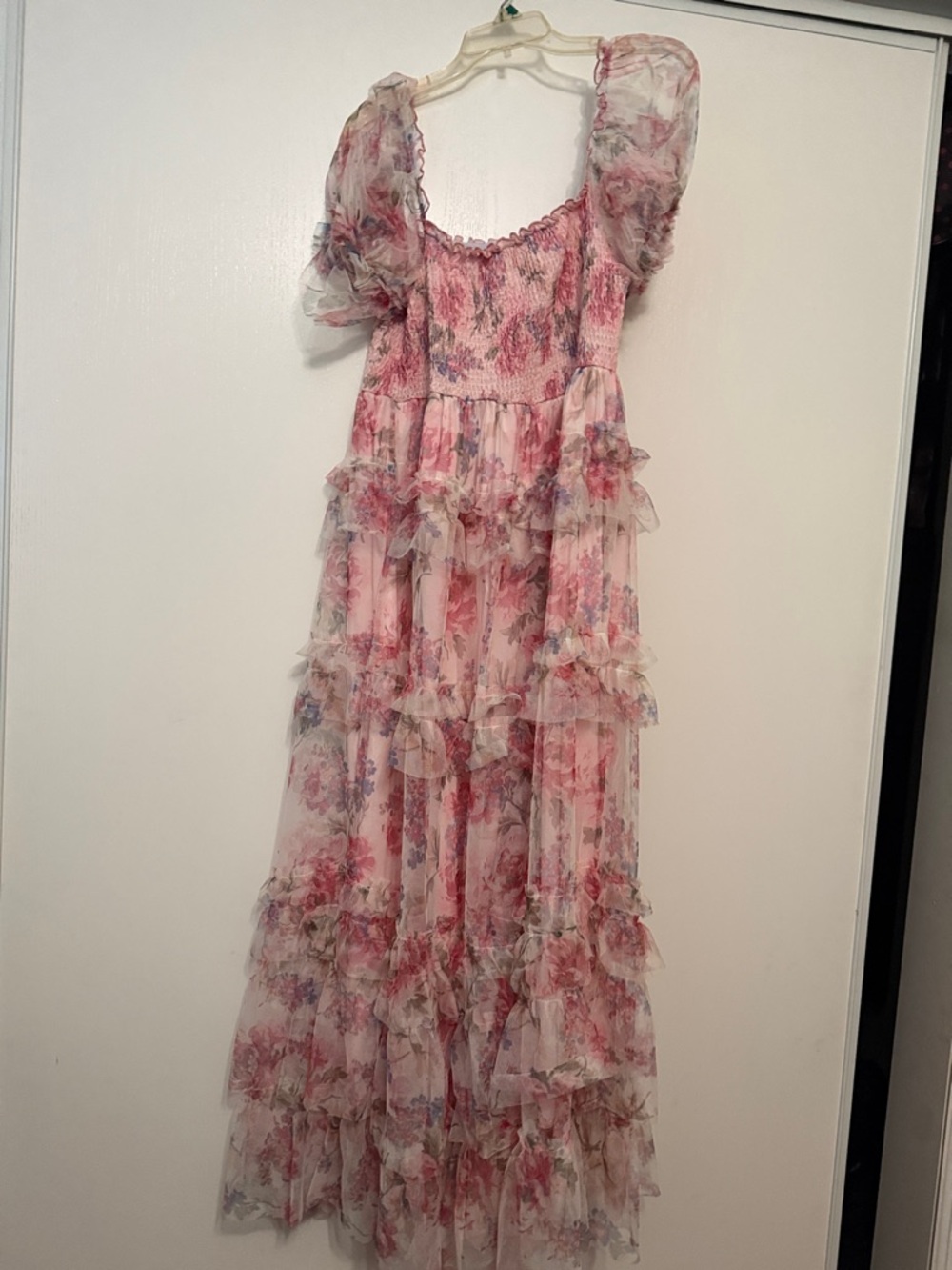 SHEIN Pink Floral Tiered Ruffle Maxi Dress with Puff Sleeves